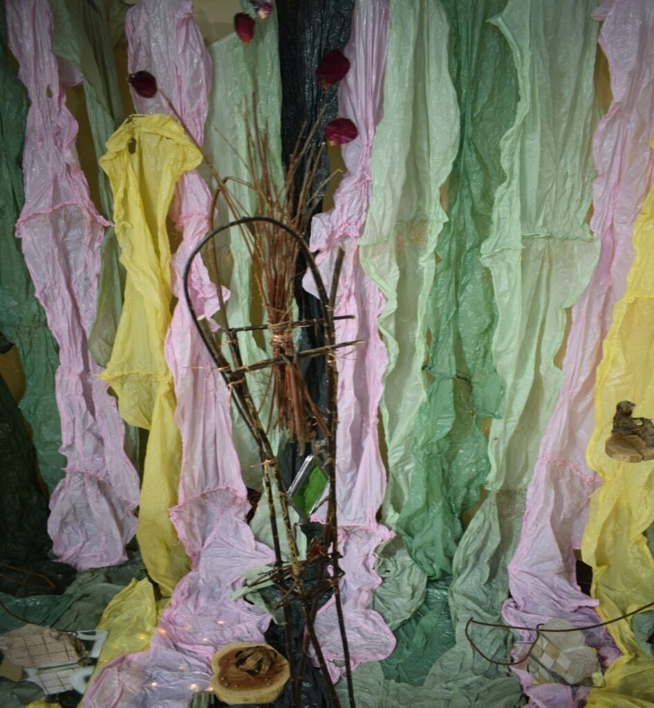 Mr Marc Lager - Rosa au temps des cerises - Installation chutes de plastique agricole